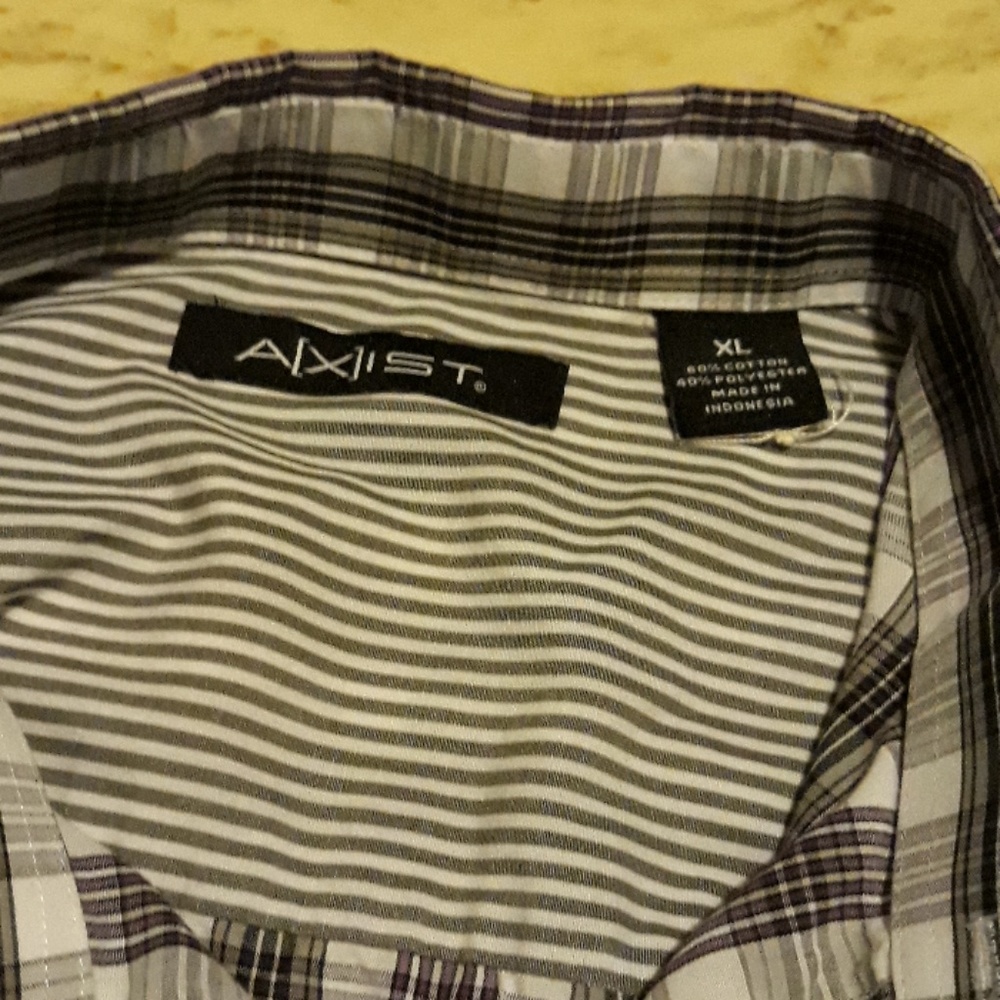 A(X)list shirt - Picture 3 of 7